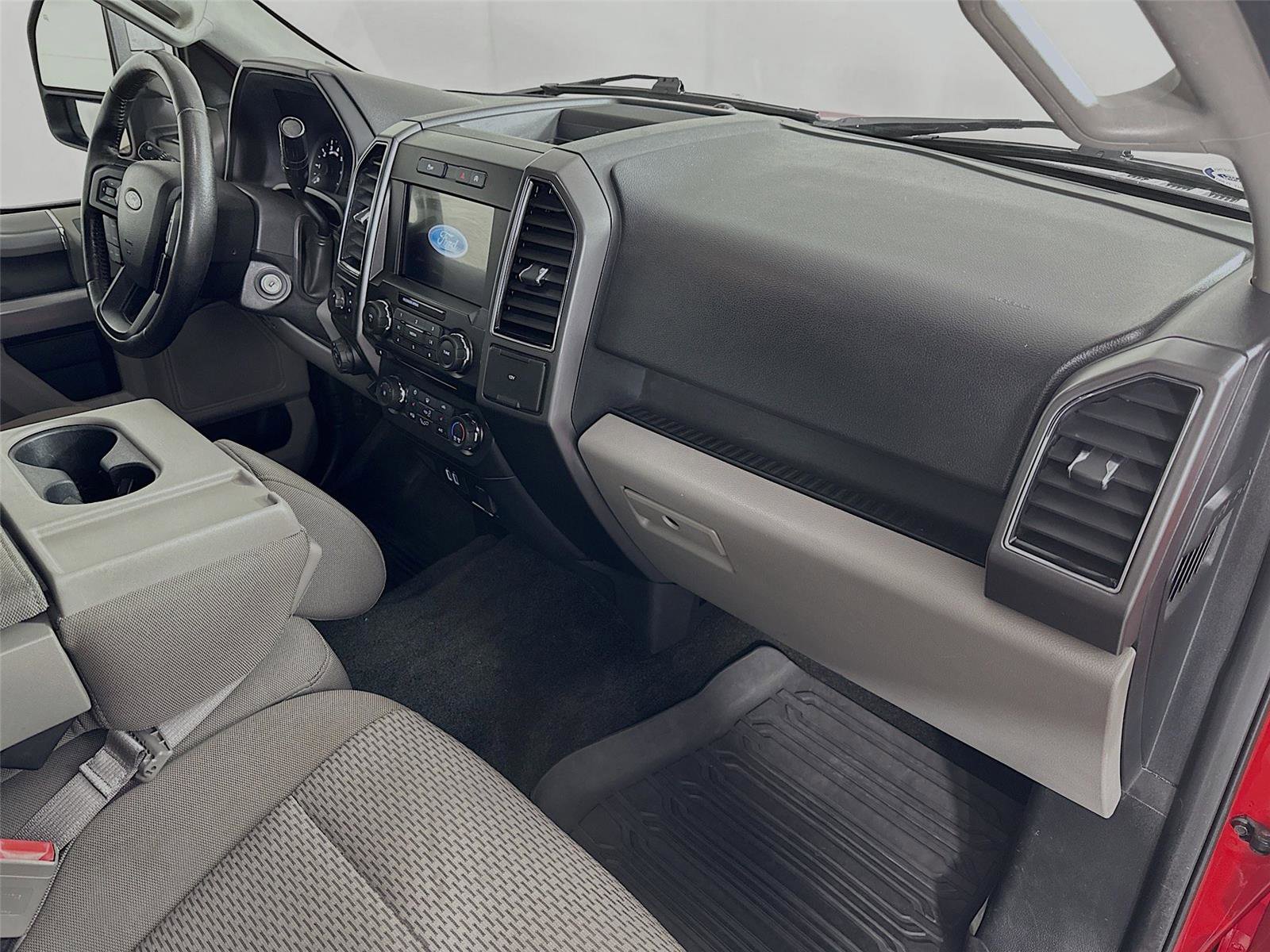 Used 2018 Ford F150 XLT w/ Equipment Group 302A Luxury image 28