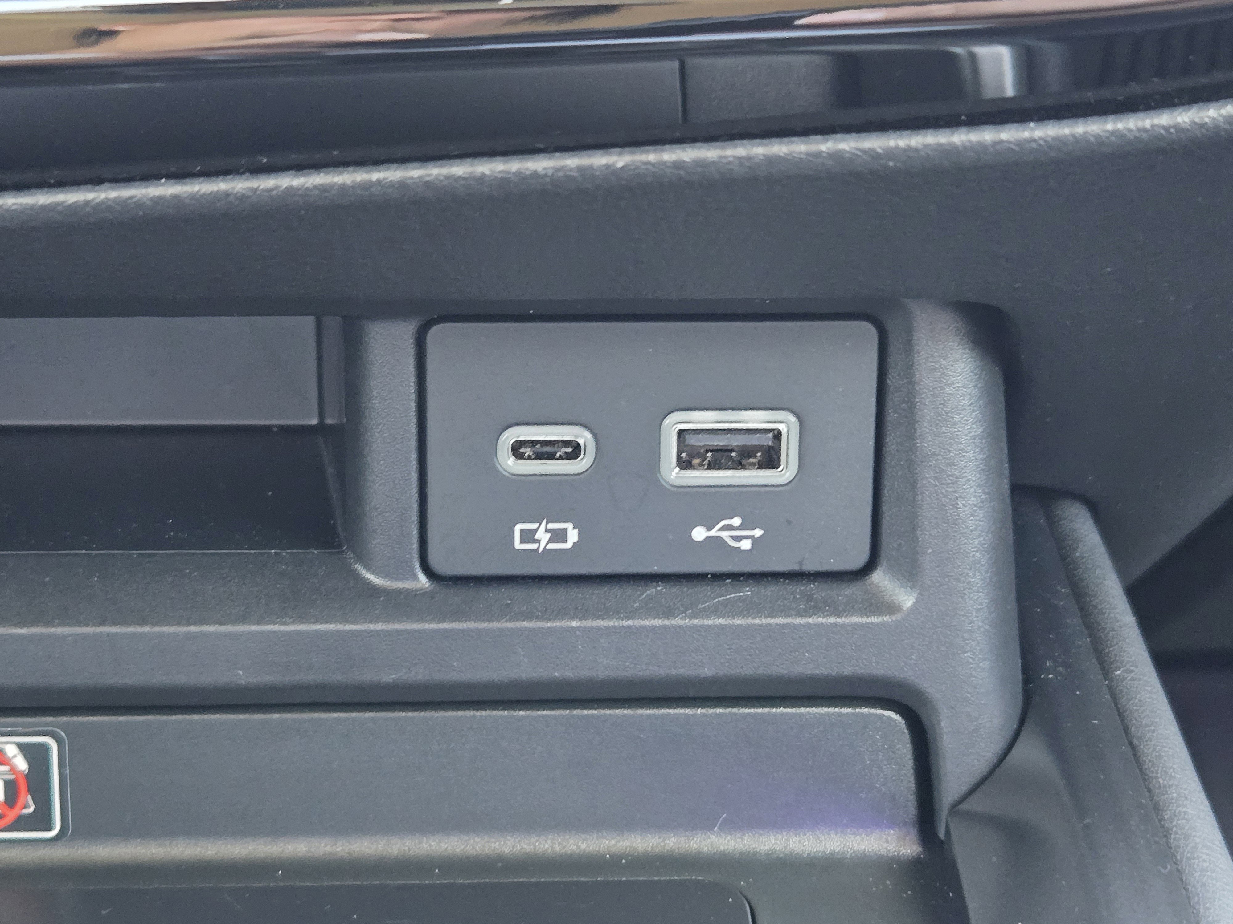 Certified 2025 Lexus NX 350 AWD w/ Accessory Package (2T) image 28