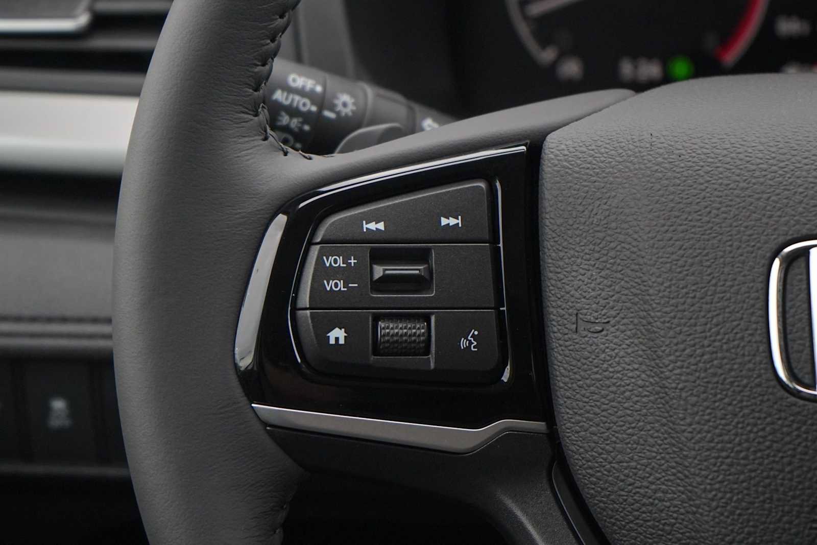 Certified 2026 Honda Odyssey EX-L image 17