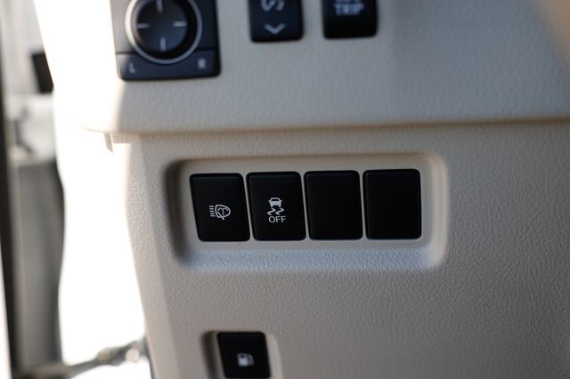 Used 2014 Lexus GX 460 w/ Premium Package image 48
