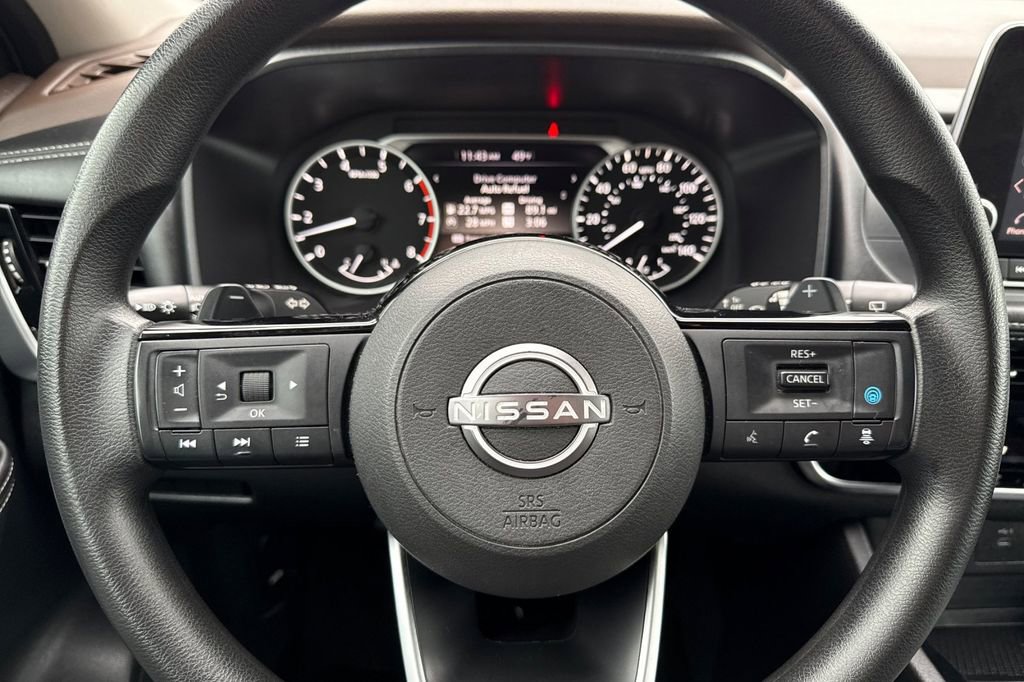 Used 2022 Nissan Rogue SV image 20