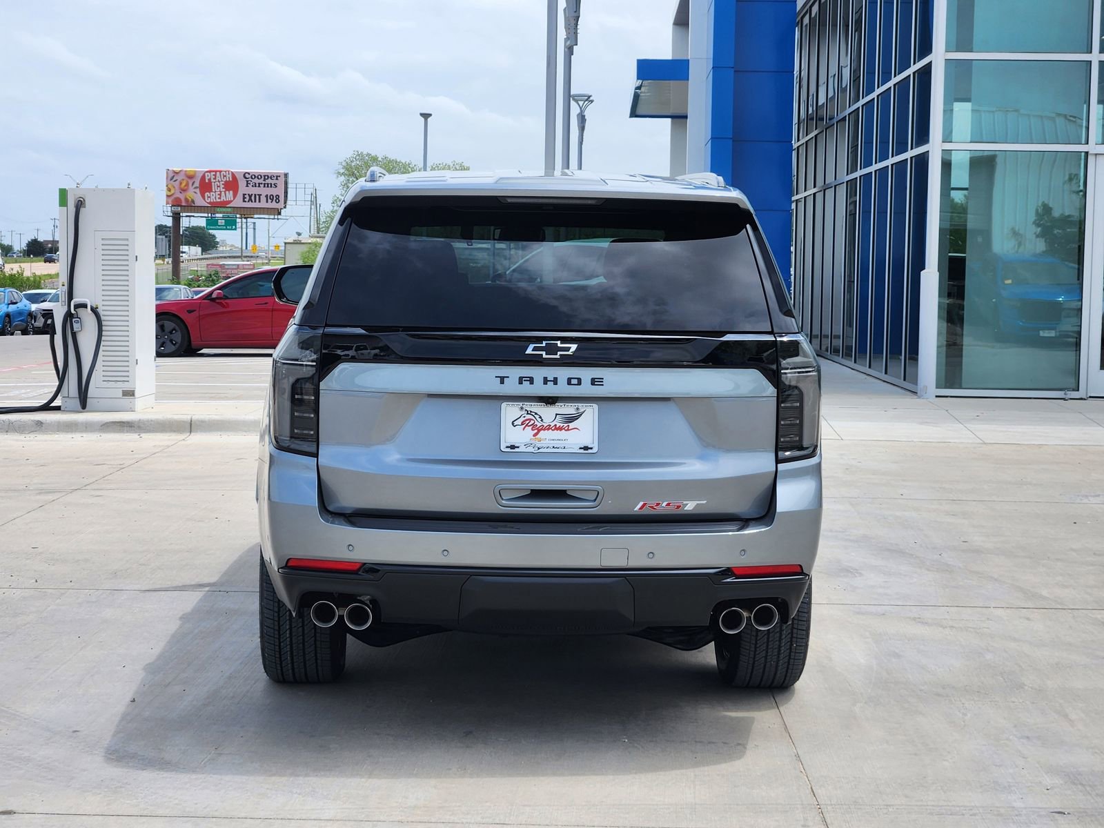 New 2026 Chevrolet Tahoe RST w/ Comfort Package AWD/4WD image 8