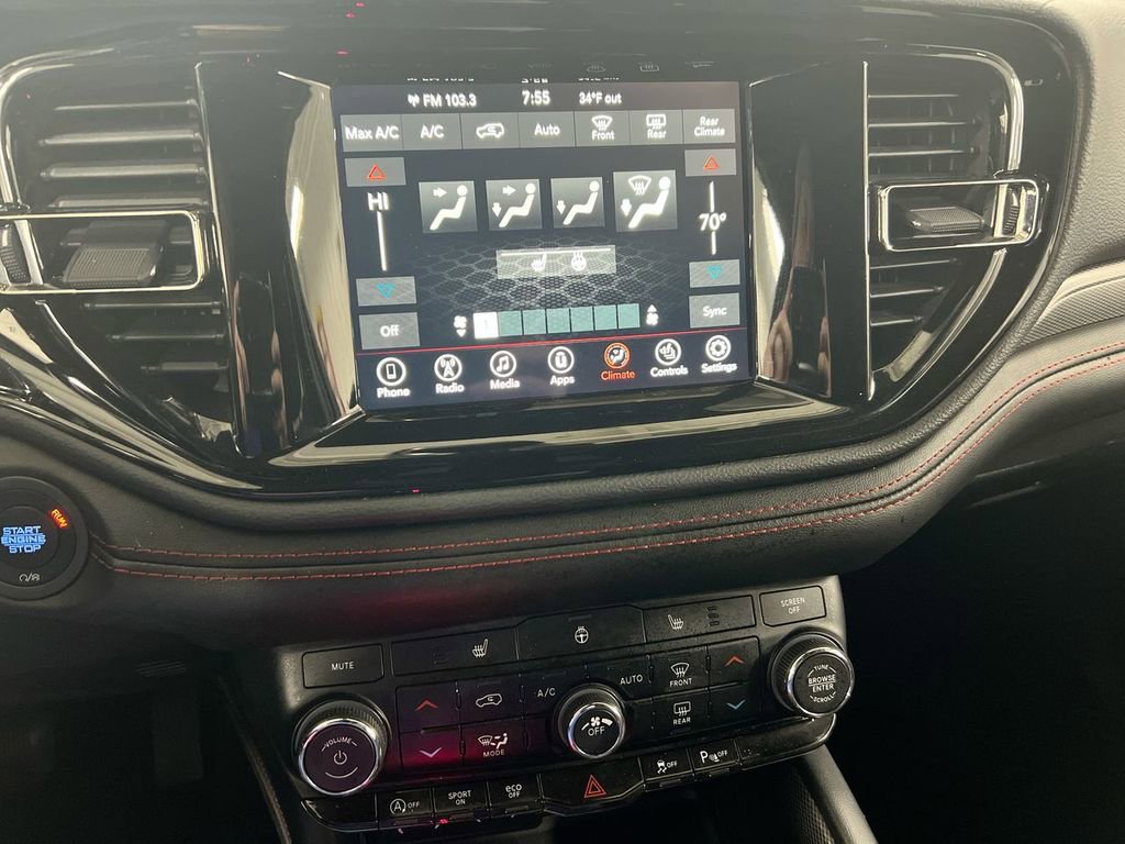 Used 2023 Dodge Durango GT image 15