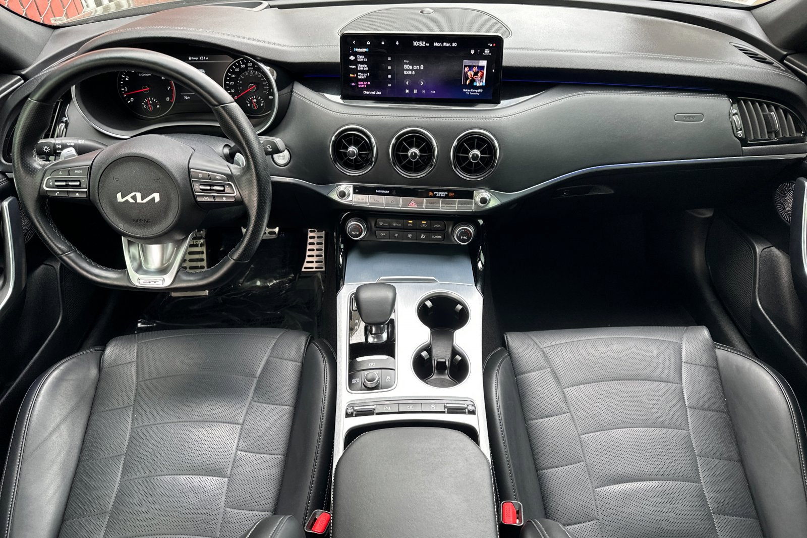 Used 2023 Kia Stinger GT2 image 13