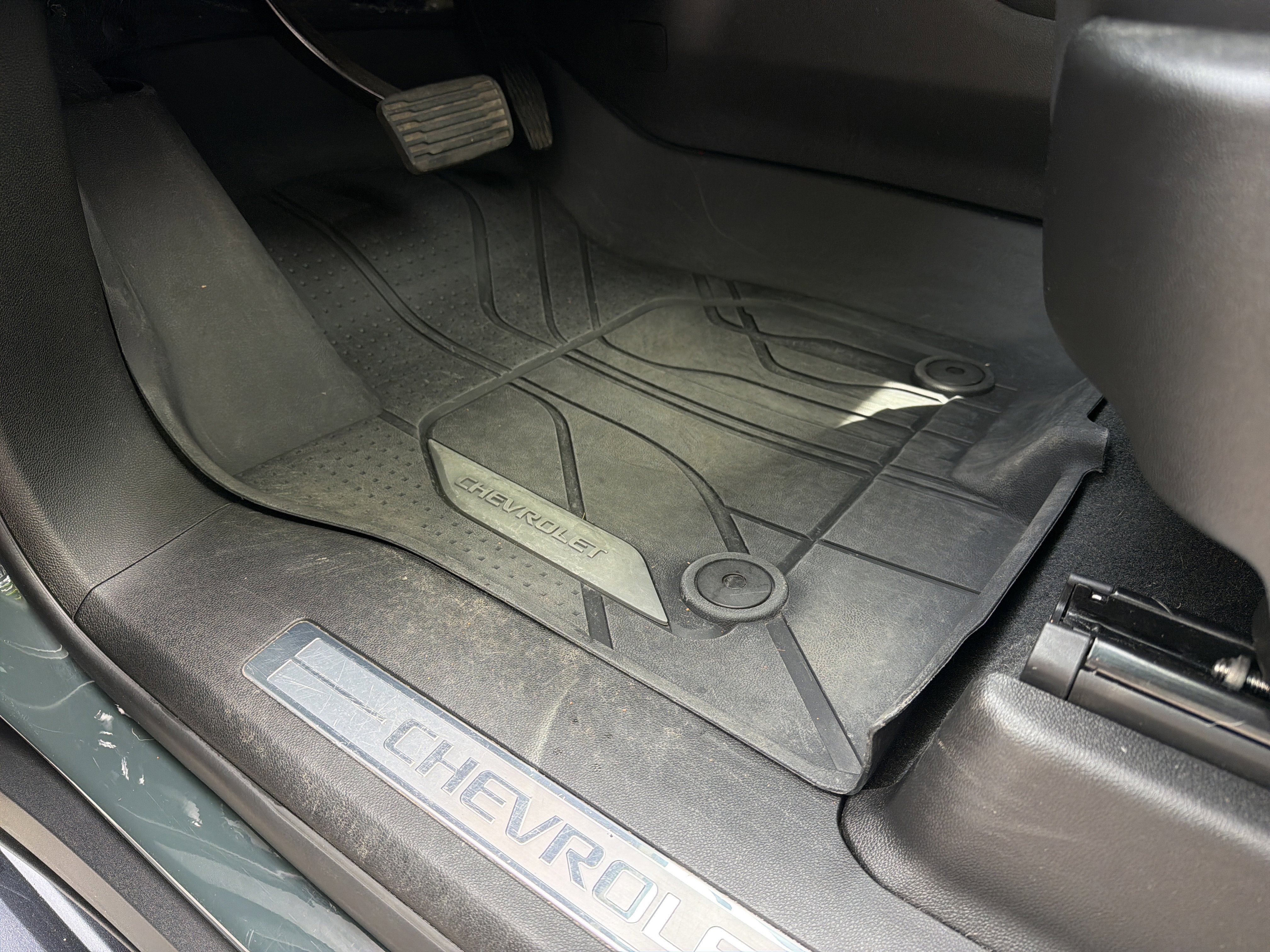 Used 2025 Chevrolet Tahoe RST w/ Comfort Package AWD/4WD image 17