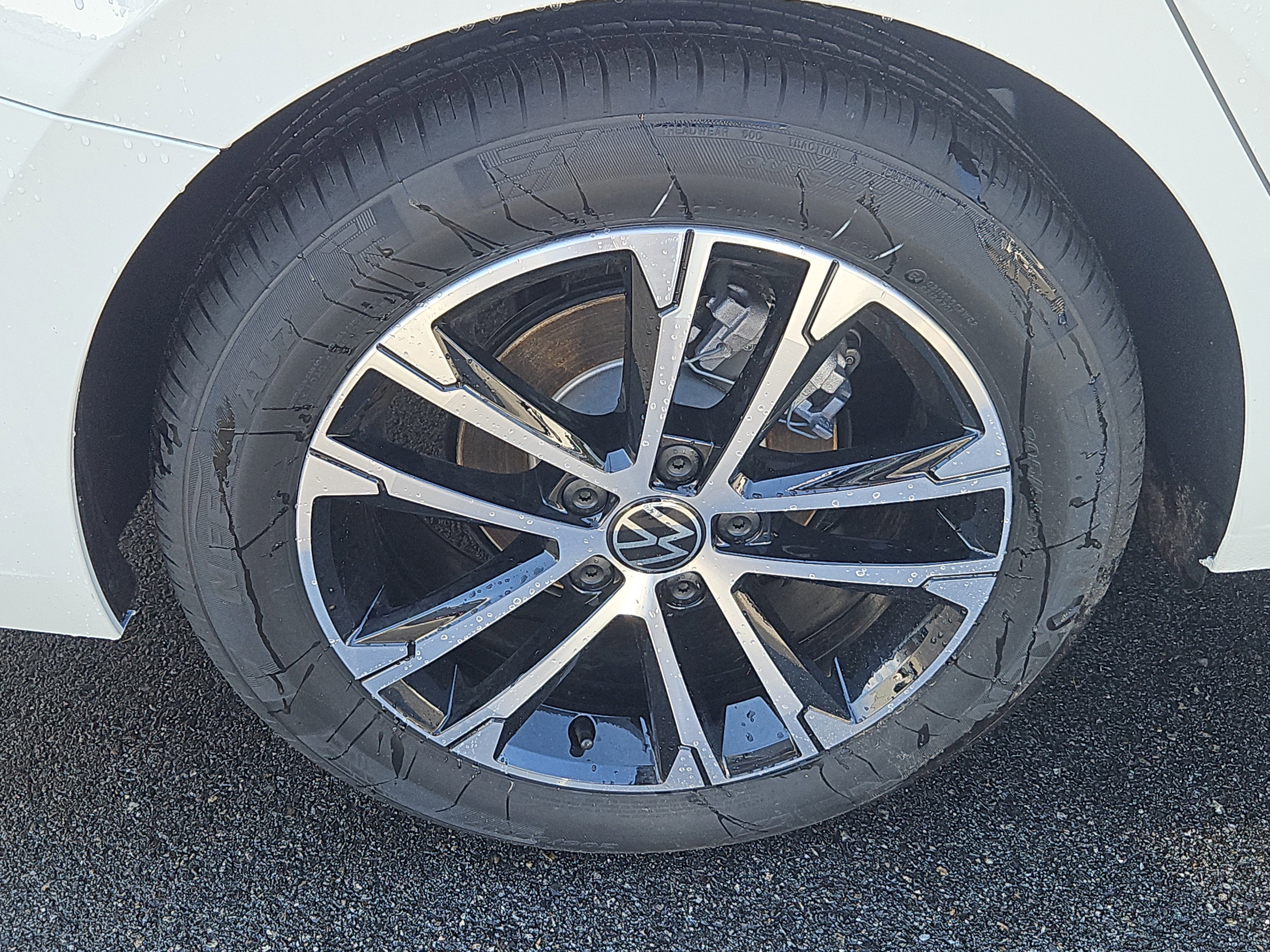 New 2026 Volkswagen Jetta Sport image 3