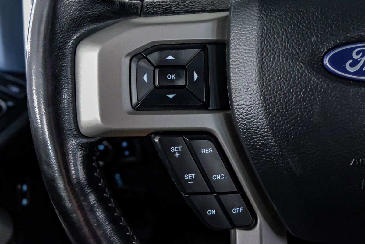 Used 2022 Ford F350 Lariat image 16