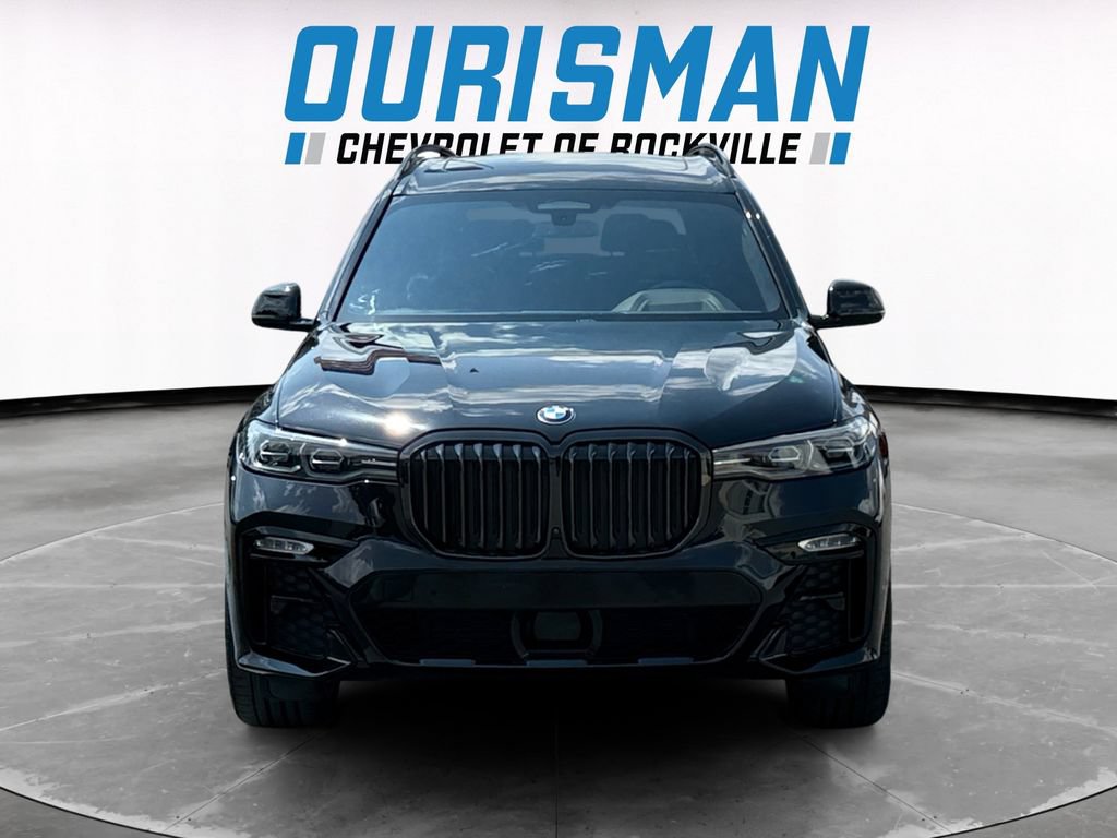 Used 2022 BMW X7 xDrive40i w/ M Sport Package AWD/4WD image 8
