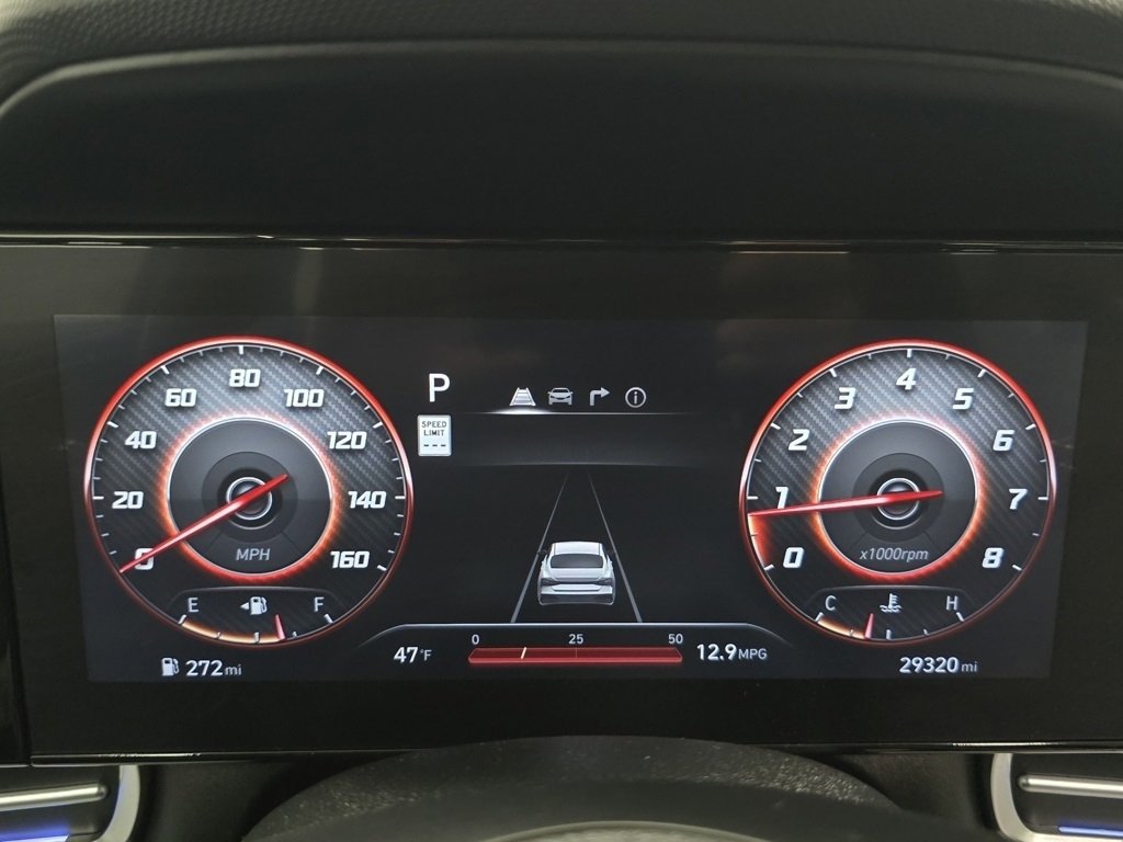 Used 2024 Hyundai Elantra Limited image 28