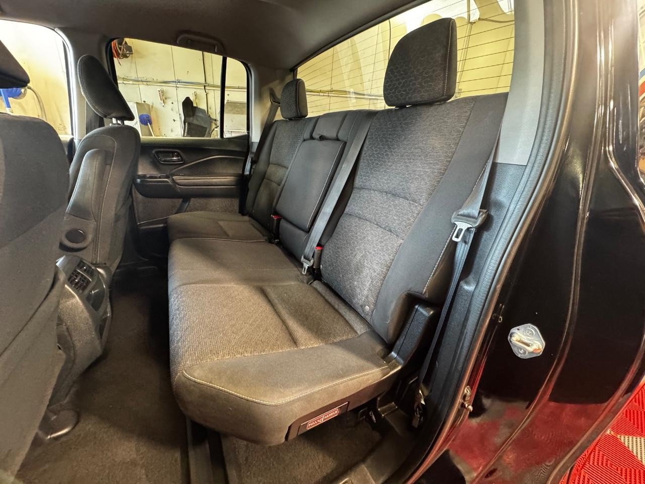 Used 2023 Honda Ridgeline Sport image 14