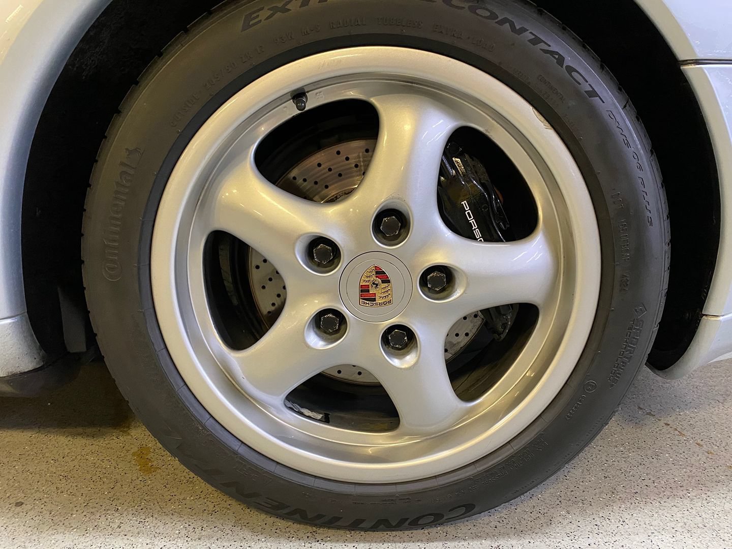 Used 1996 Porsche 911 GT3 RS image 21