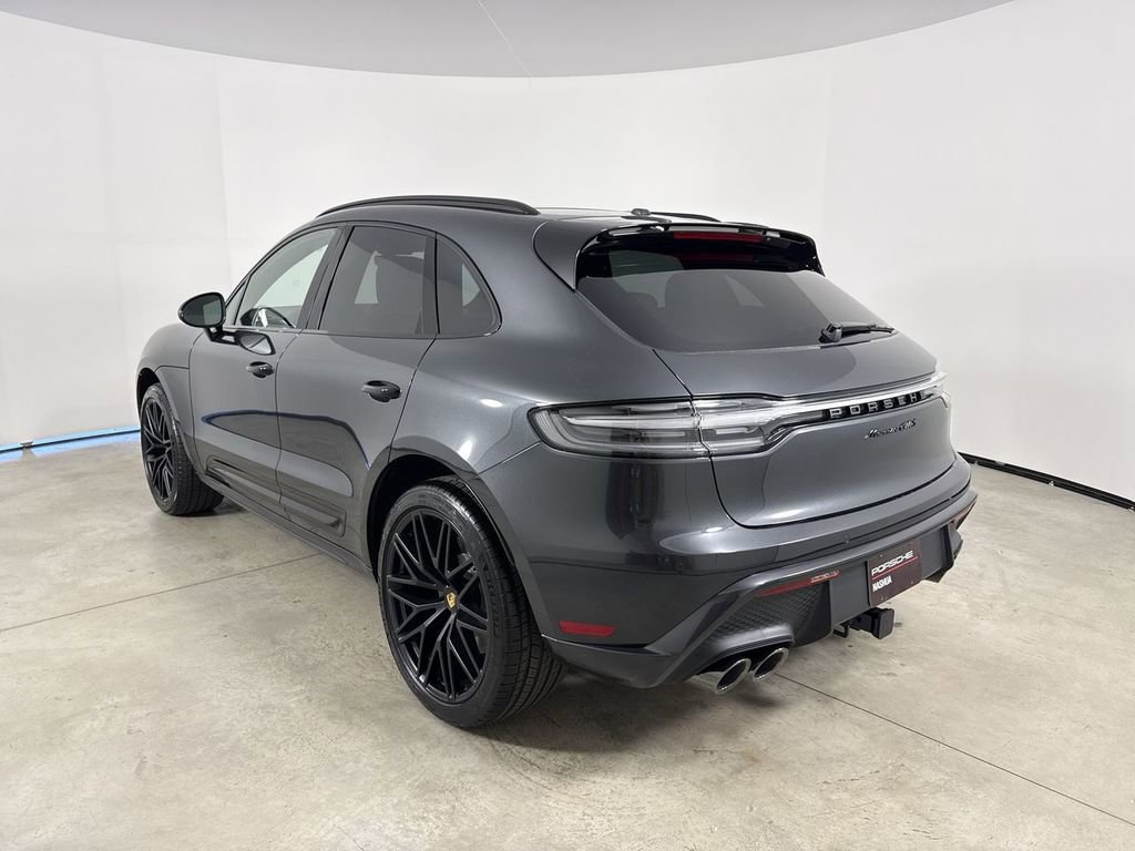 New 2026 Porsche Macan GTS AWD/4WD image 3