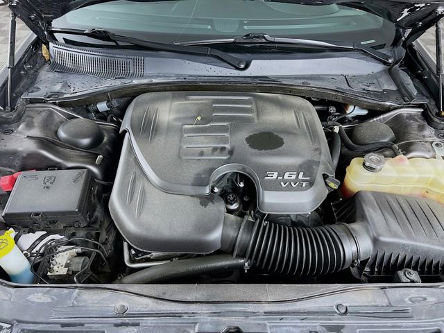 Used 2022 Chrysler 300 S image 29