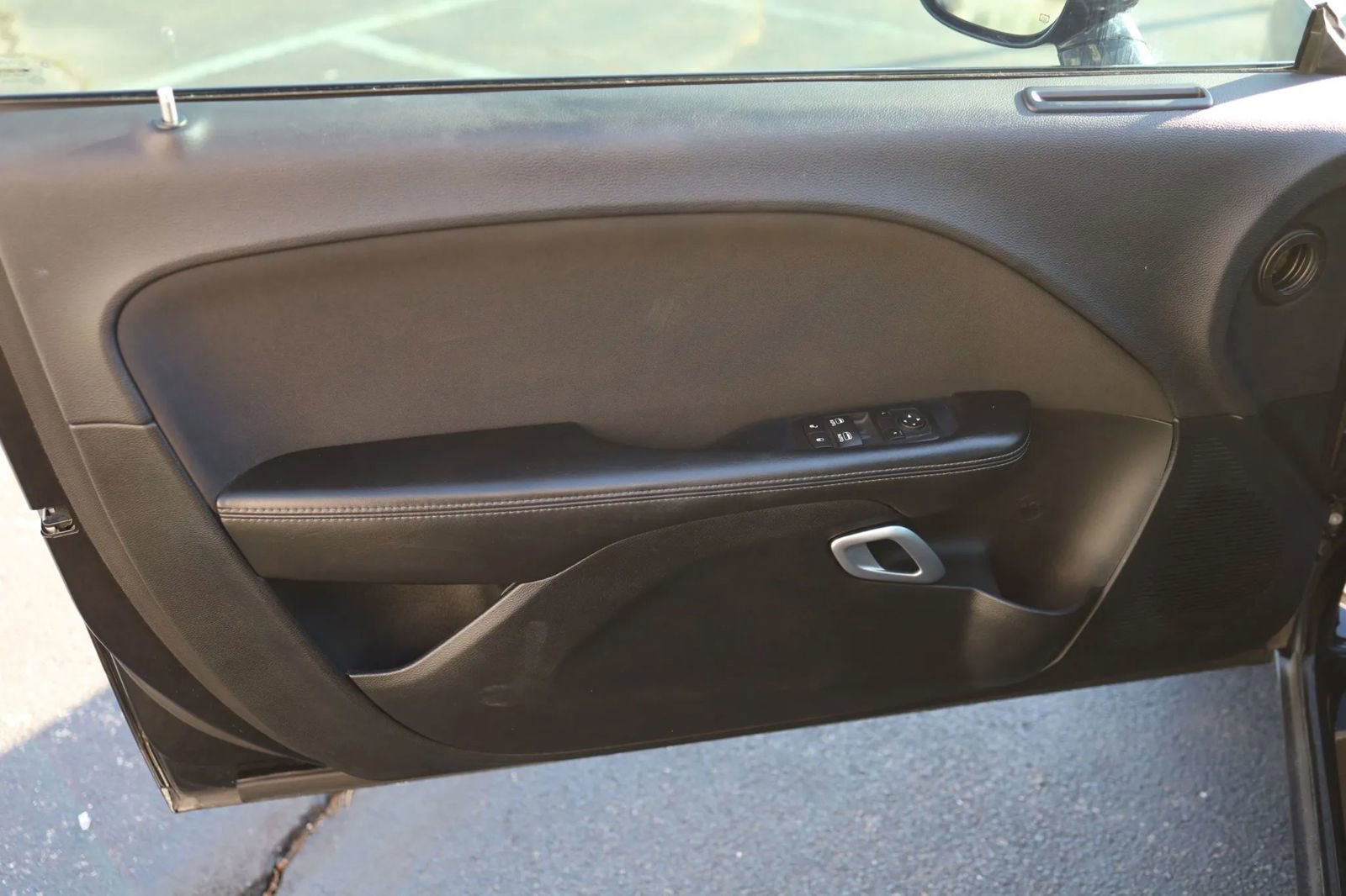 Used 2016 Dodge Challenger R/T w/ Blacktop Package image 11