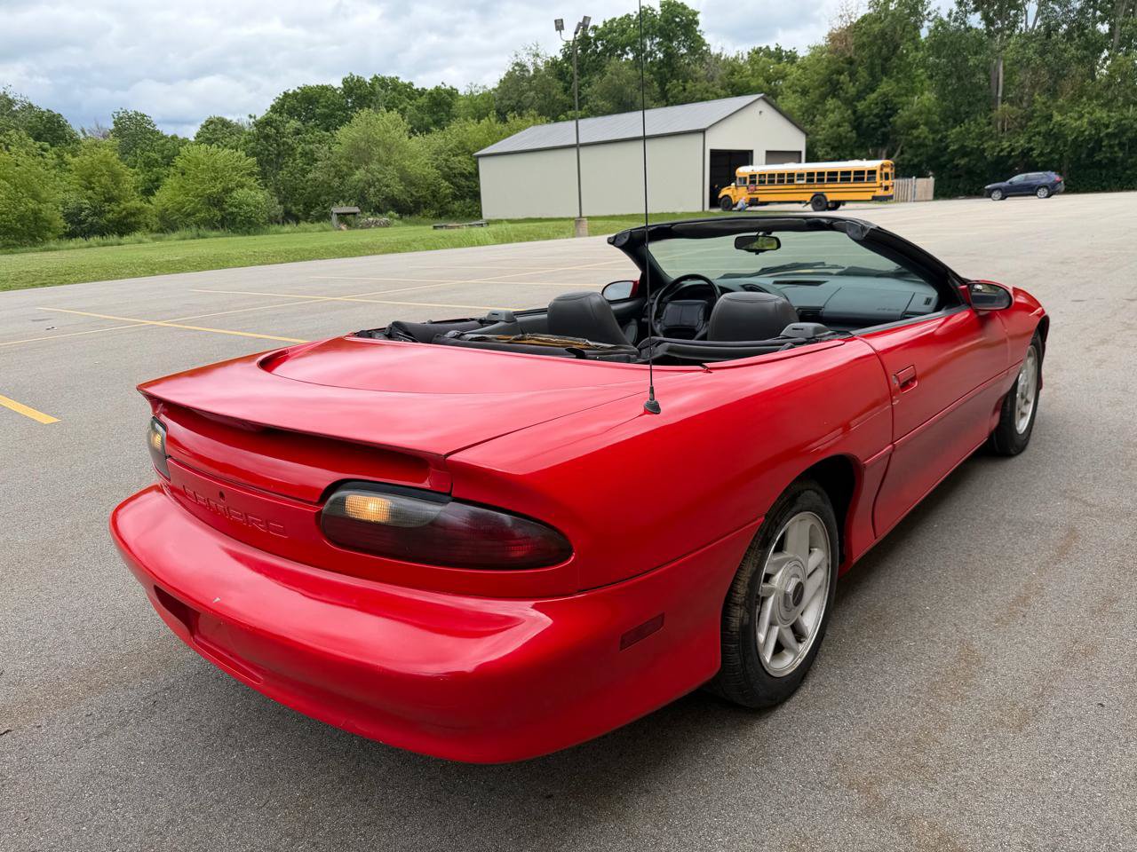 Used 1995 Chevrolet Camaro LT RWD image 11