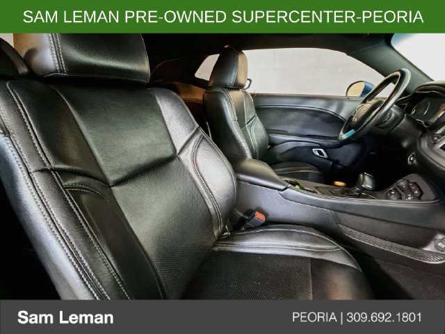 Used 2023 Dodge Challenger SXT RWD image 27
