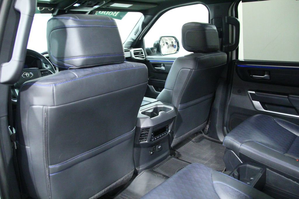 Used 2024 Toyota Sequoia Platinum AWD/4WD image 27
