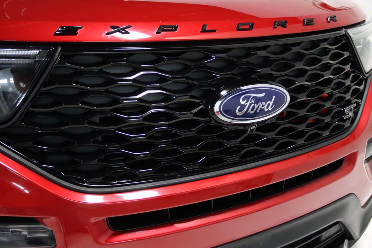 Used 2022 Ford Explorer ST w/ Equipment Group 401A AWD/4WD image 31