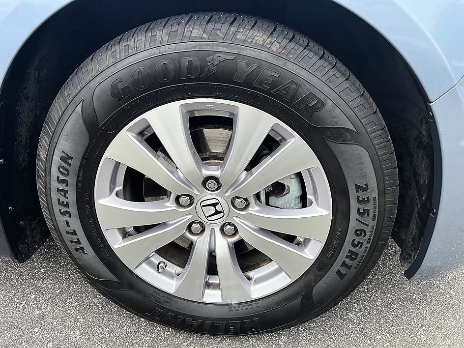 Used 2014 Honda Odyssey EX image 12