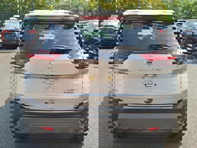 Certified 2021 Nissan Rogue SV image 37