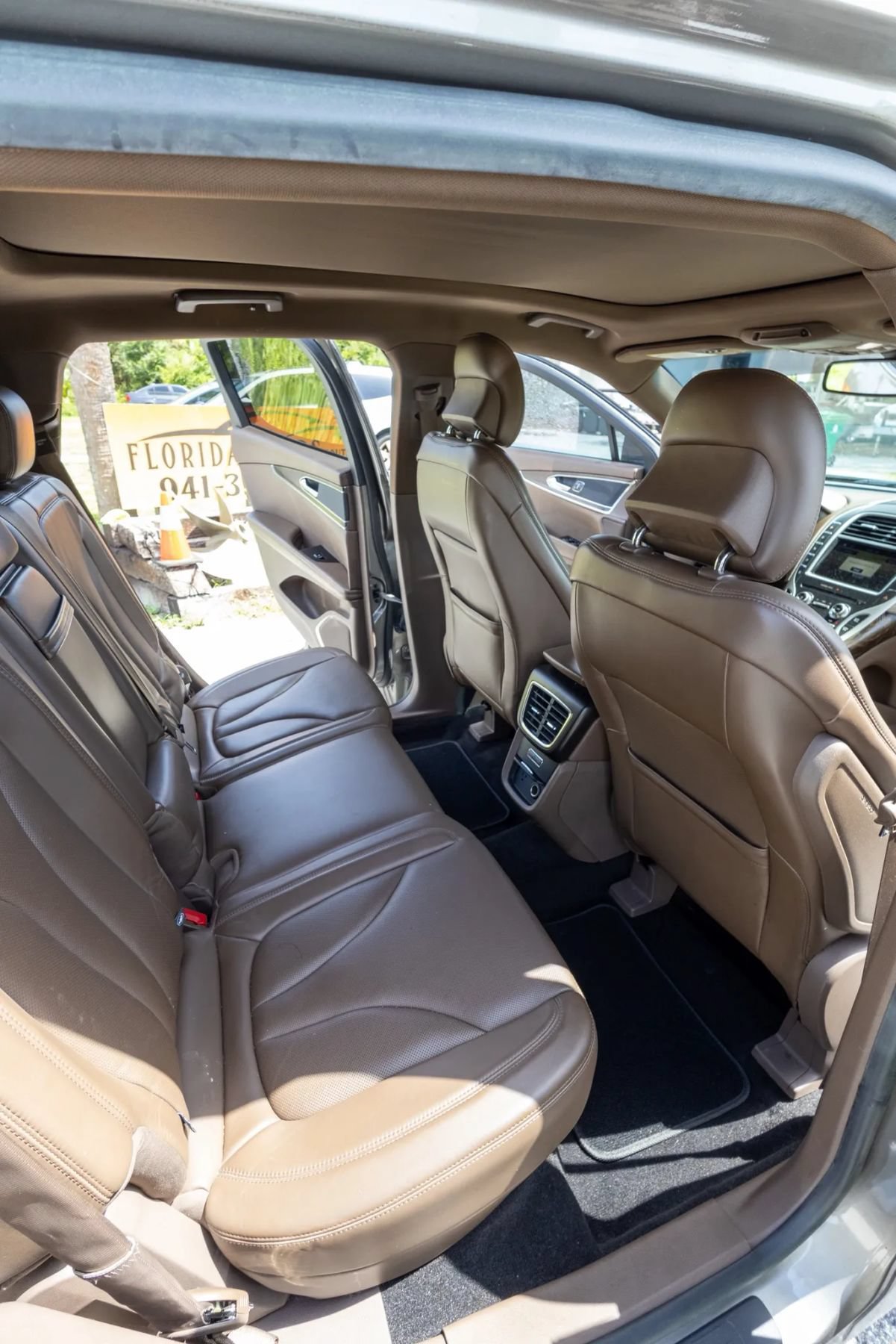 Used 2016 Lincoln MKX Reserve w/ Climate Package AWD/4WD image 14