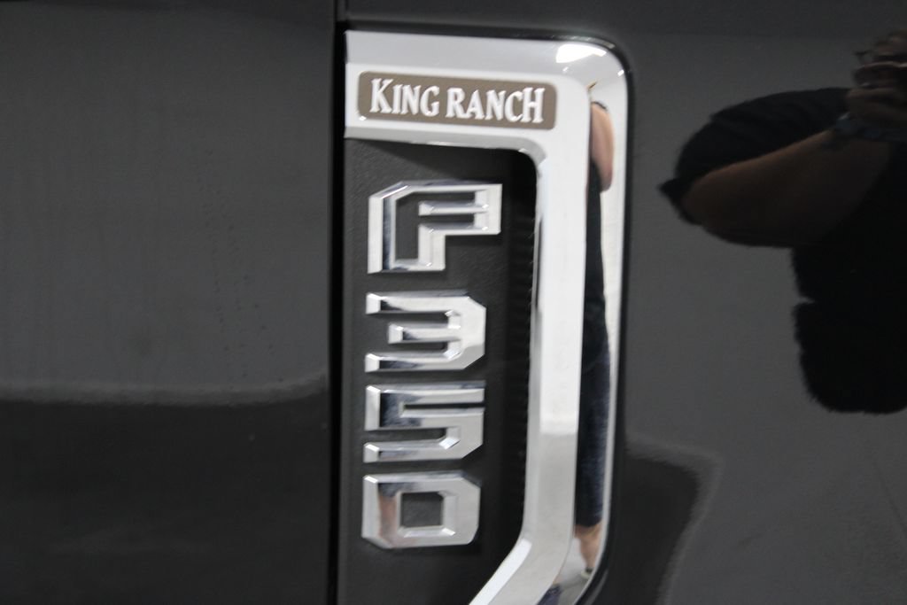 Used 2022 Ford F350 King Ranch w/ King Ranch Ultimate Package AWD/4WD image 12