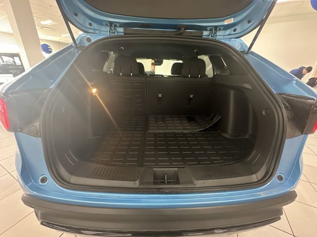 Certified 2025 Chevrolet Trax RS w/ Driver Confidence Package image 27