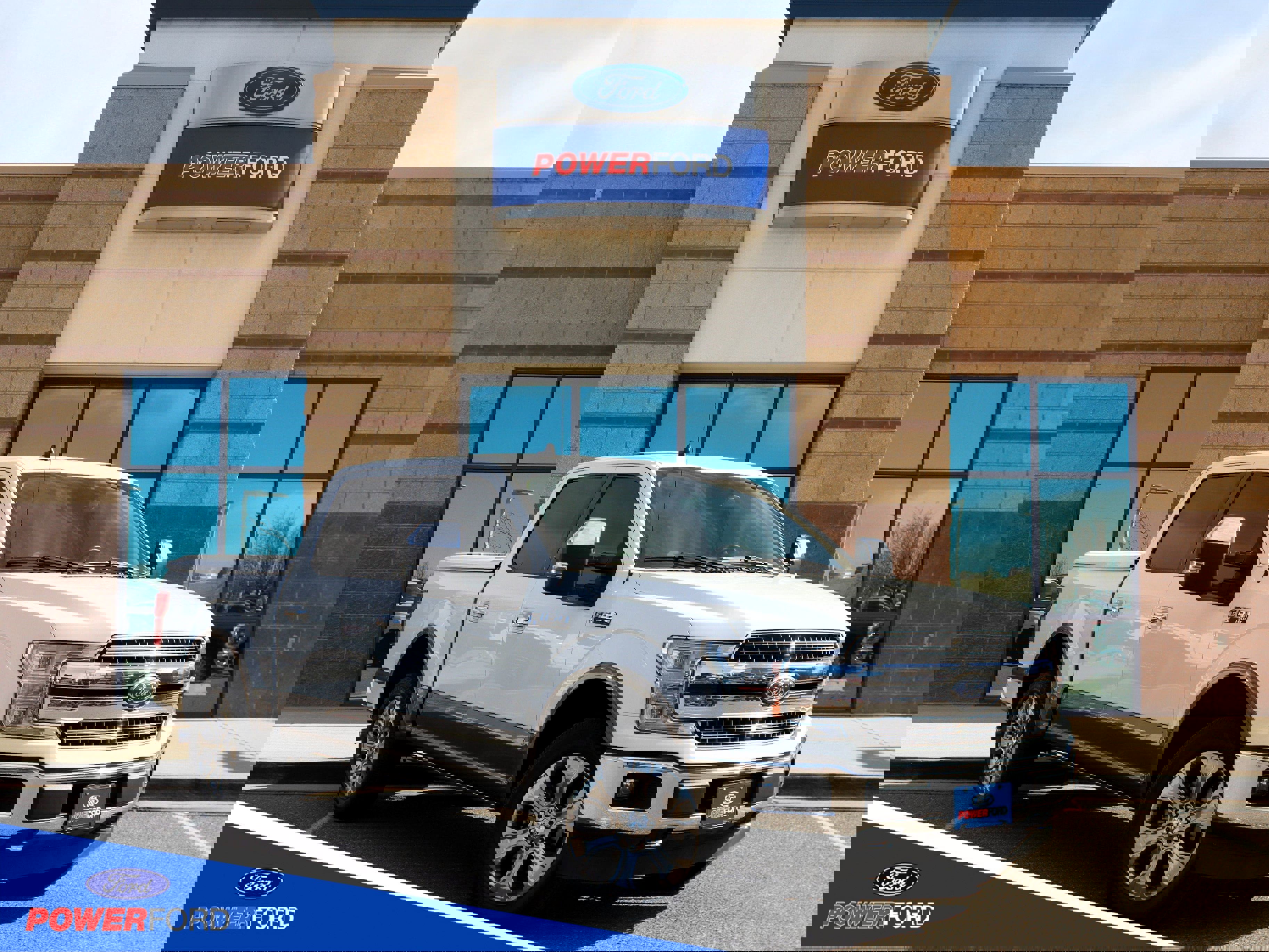 Used 2019 Ford F150 Lariat w/ Equipment Group 502A Luxury image 1