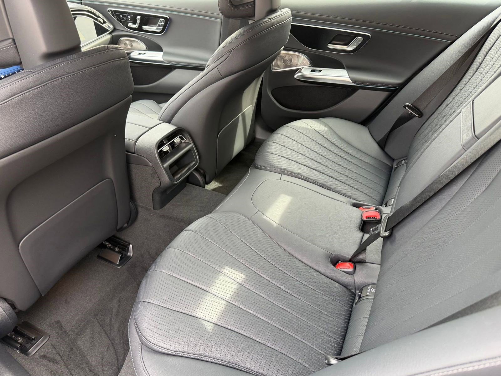 Used 2026 Mercedes-Benz E 350 Sedan image 15