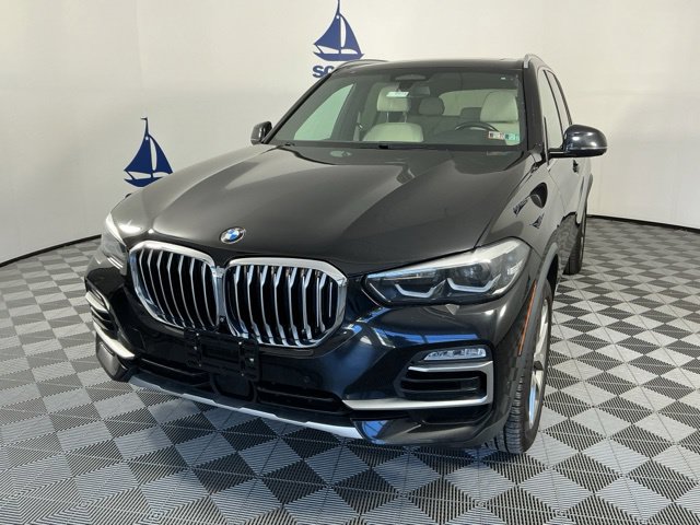 Used 2020 BMW X5 xDrive40i w/ Premium Package AWD/4WD image 3