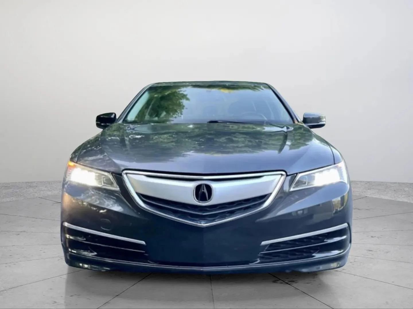 Used 2016 Acura TLX V6 image 2