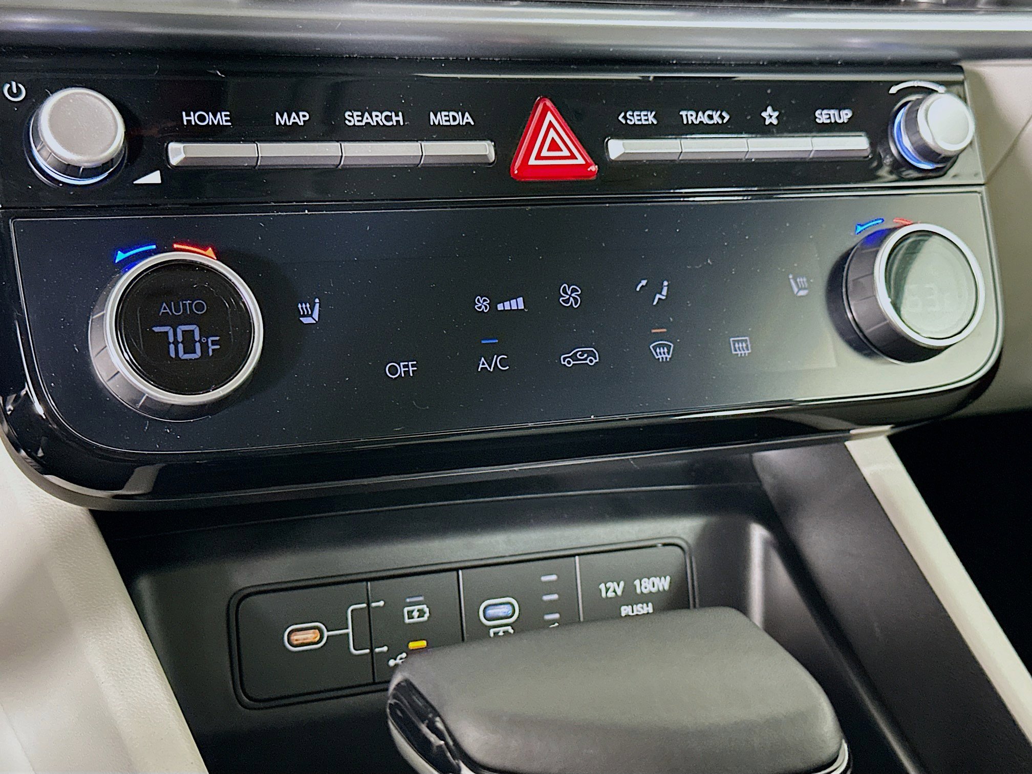 Used 2025 Hyundai Tucson SEL image 24