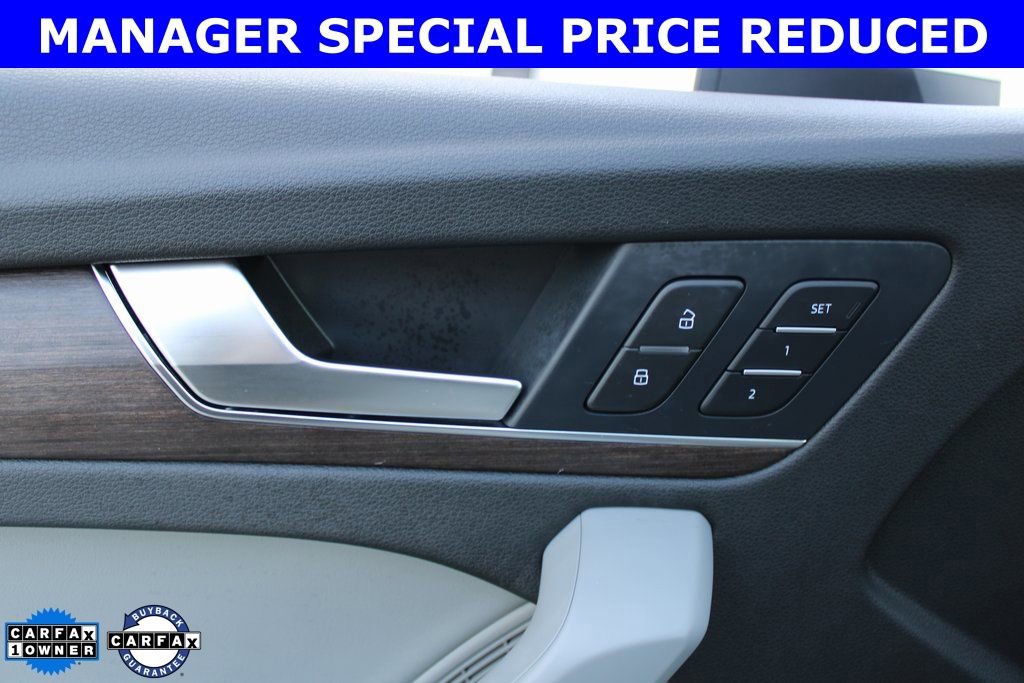 Used 2024 Audi Q5 2.0T Prestige w/ Prestige Package image 10