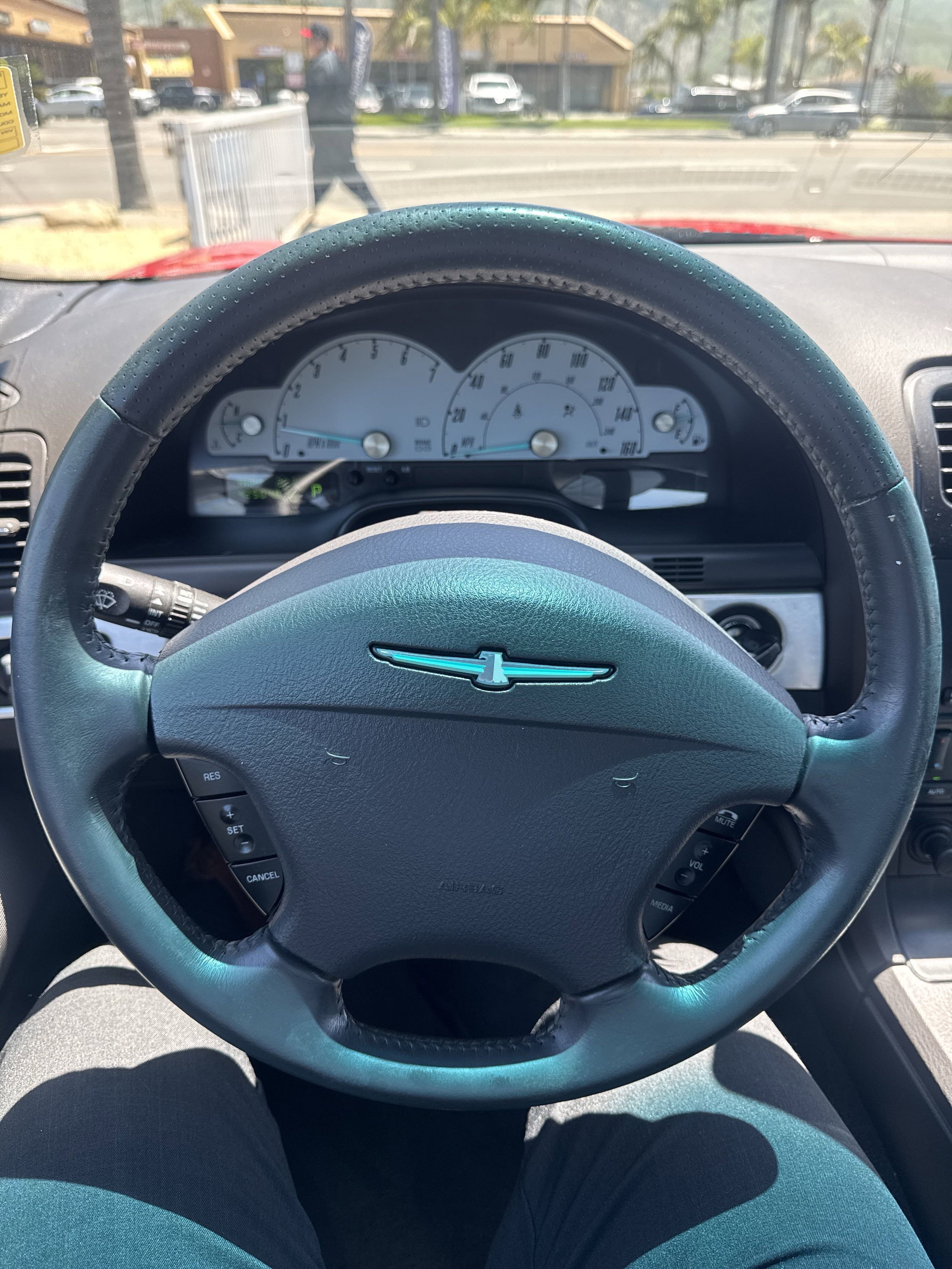 Used 2002 Ford Thunderbird RWD image 27