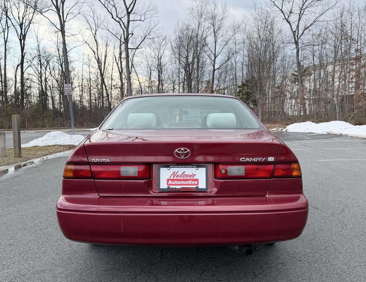 Used 1998 Toyota Camry LE FWD image 4