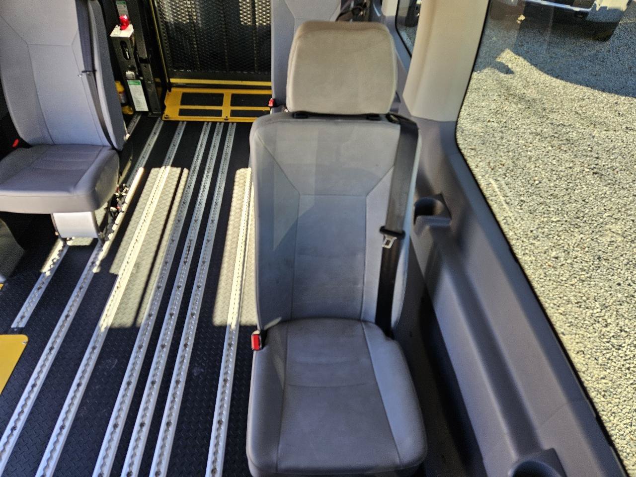 Used 2019 Ford Transit 350 XL RWD image 46