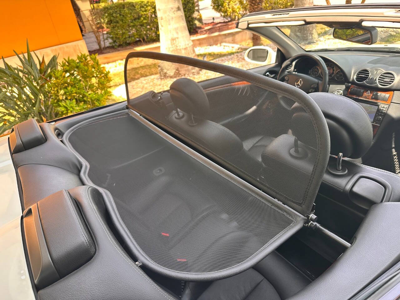 Used 2009 Mercedes-Benz CLK 550 Cabriolet image 72