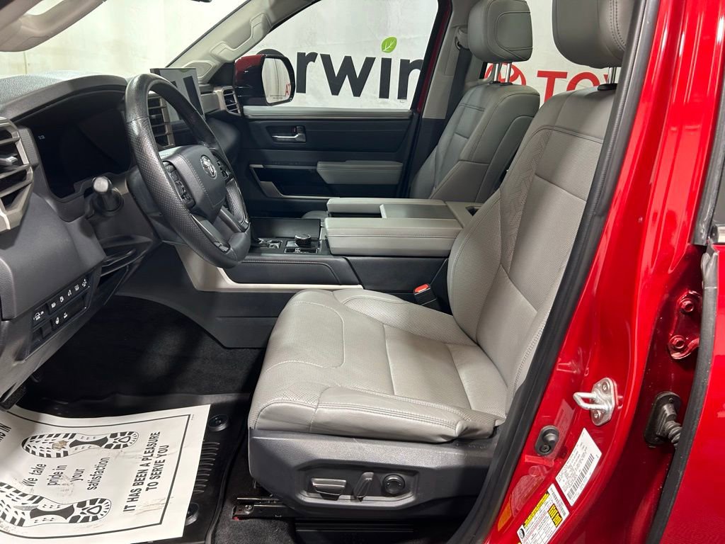 Used 2023 Toyota Sequoia Limited image 27