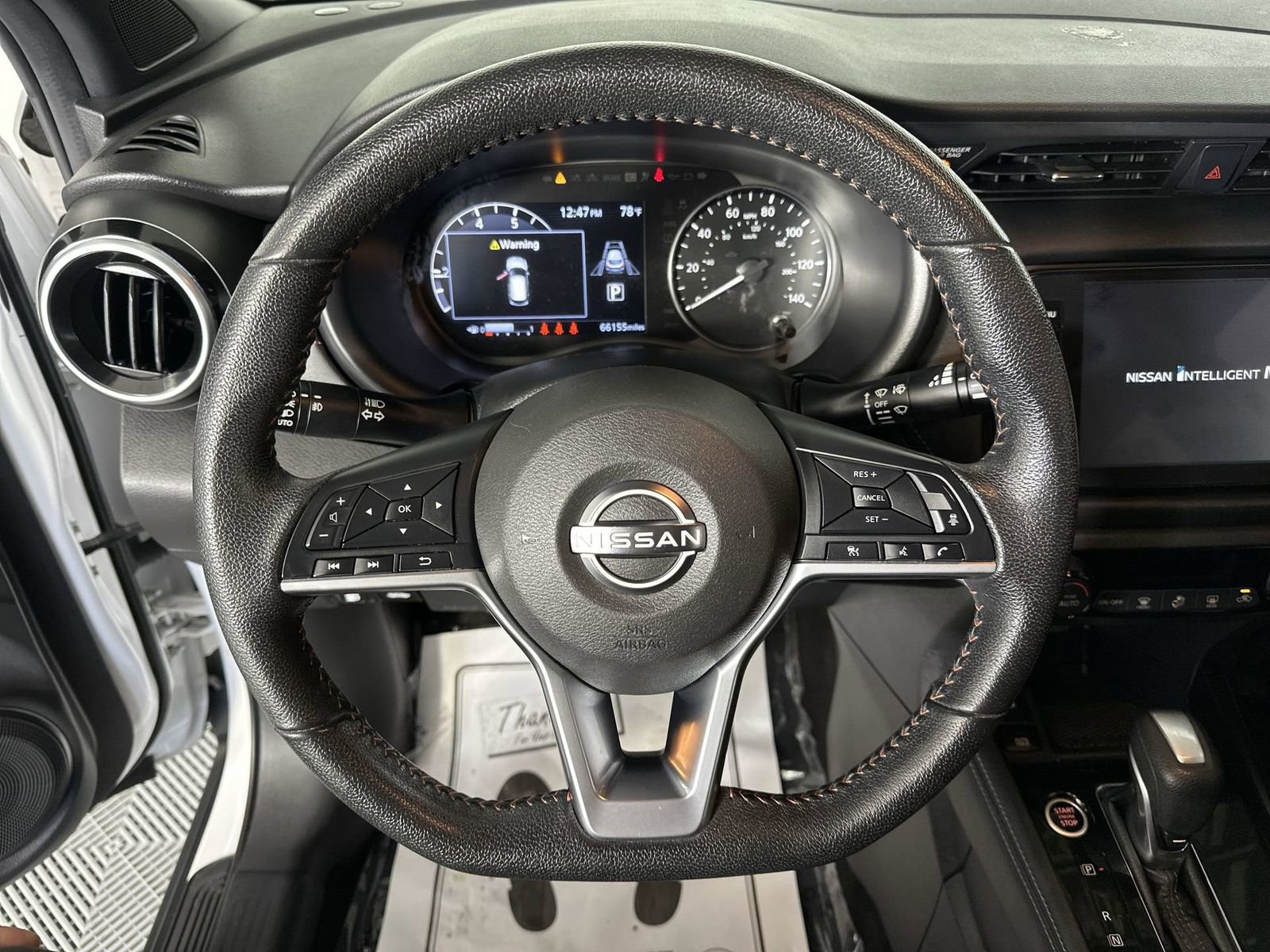 Used 2023 Nissan Kicks SR image 14