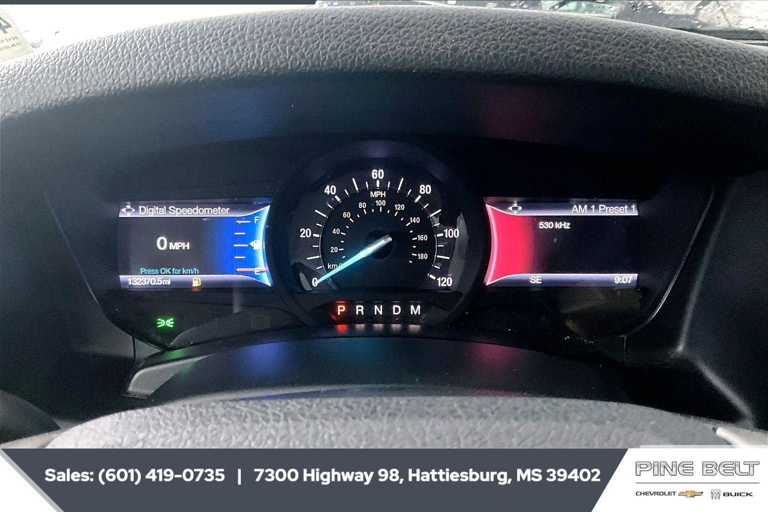 Used 2017 Ford Expedition Limited w/ Equipment Group 301A RWD image 14