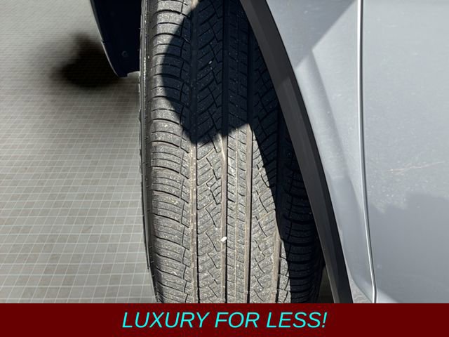 Used 2024 Acura MDX SH-AWD w/ Advance Package image 11