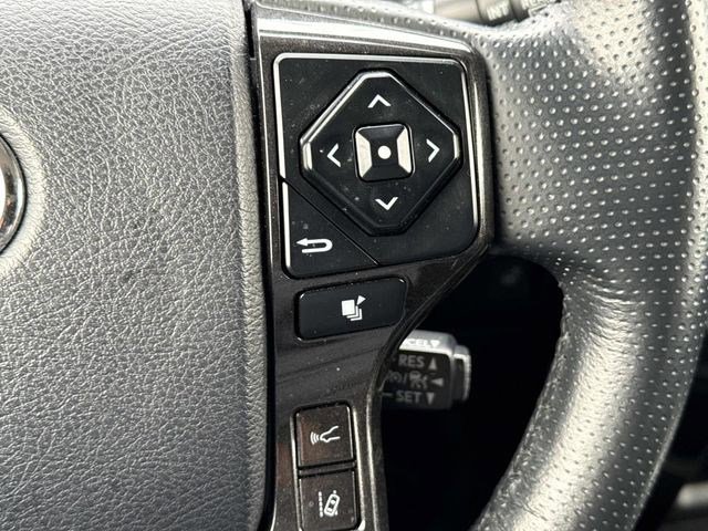 Used 2024 Toyota 4Runner TRD Off-Road Premium image 24