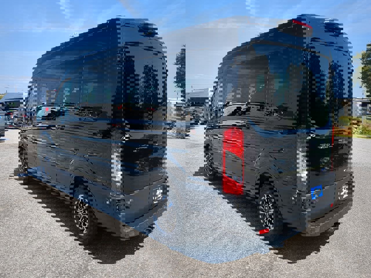 New 2025 Ford Transit 350 XLT image 5