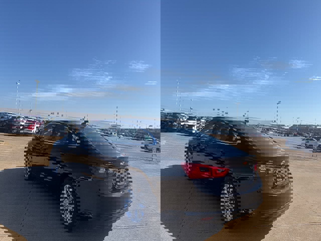 Used 2025 Chevrolet Malibu LT image 17