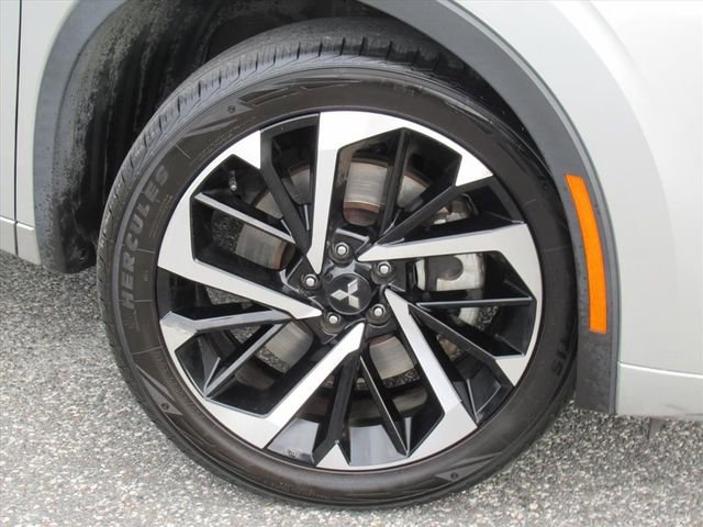Used 2022 Mitsubishi Outlander SEL image 7