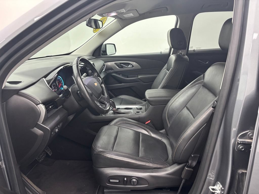 Used 2019 Chevrolet Traverse LT FWD image 21