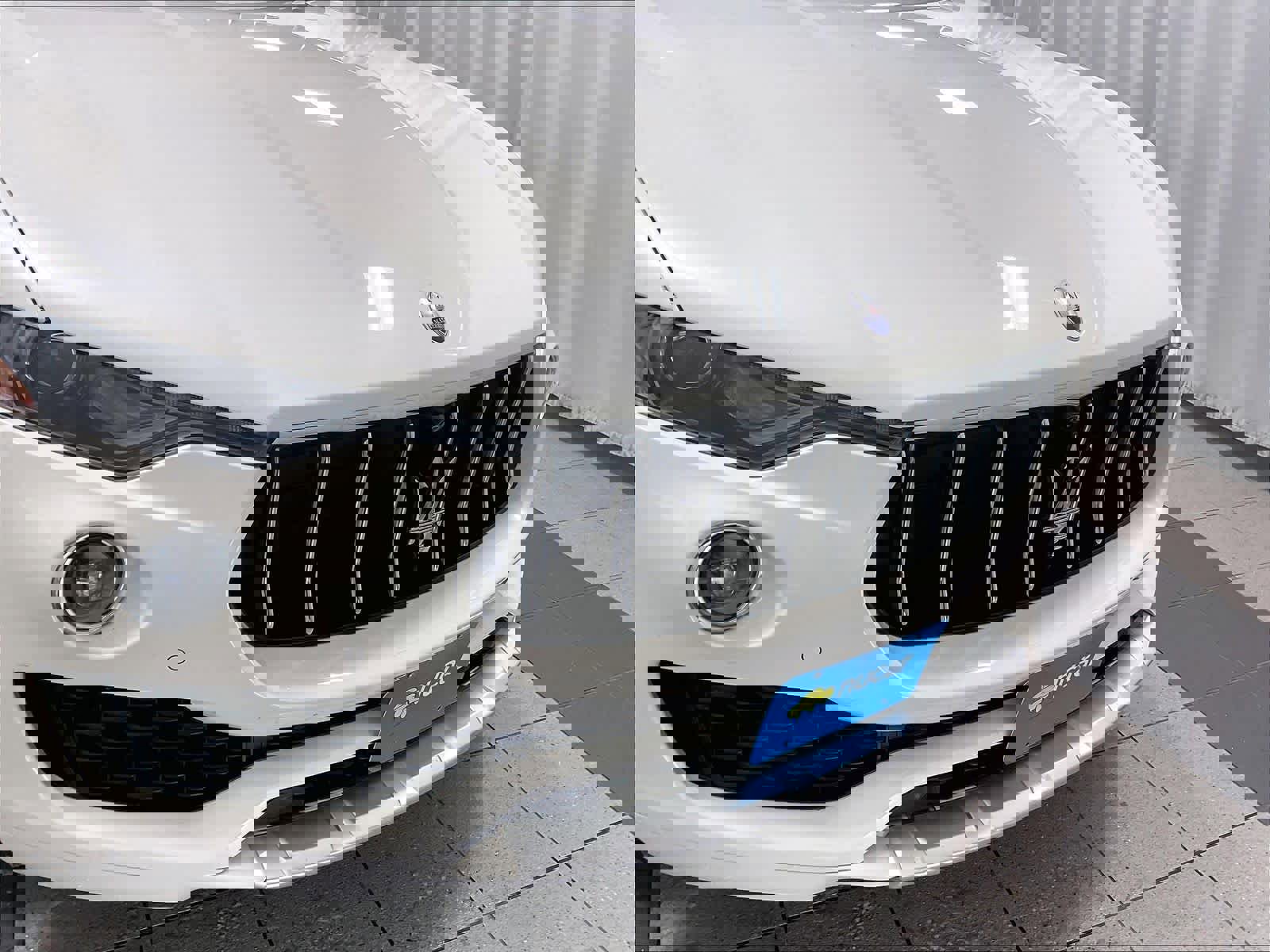 Used 2018 Maserati Levante GranLusso image 32