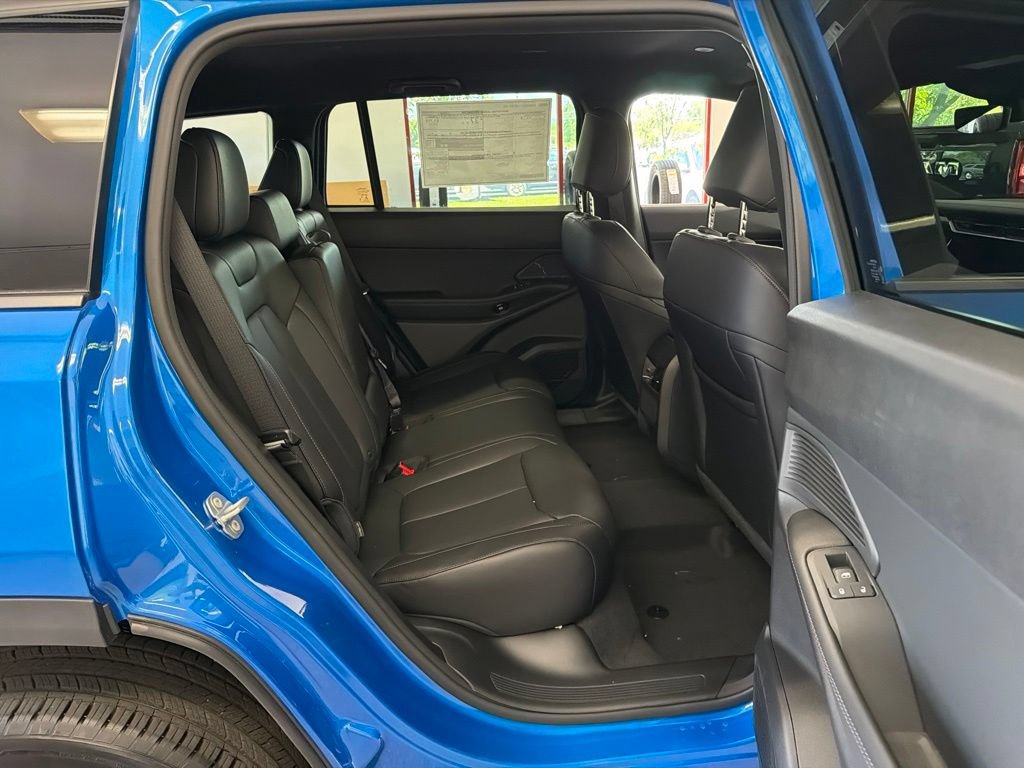 New 2026 Jeep Cherokee Limited AWD/4WD image 29