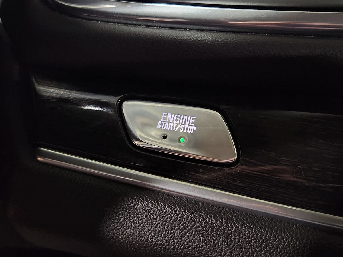 Used 2019 Buick Enclave Avenir w/ Avenir Technology Package FWD image 41