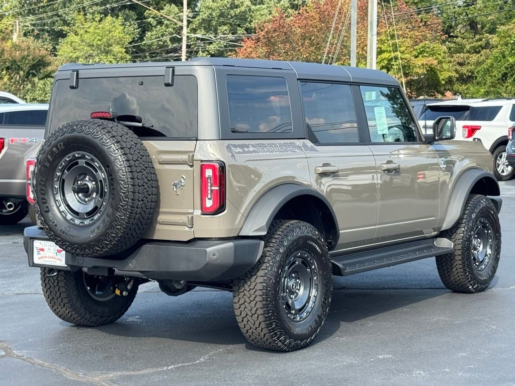 New 2025 Ford Bronco Outer Banks w/ Sasquatch Package AWD/4WD image 15